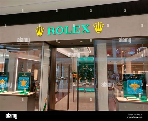 aventura rolex watch buyer|aventura mall rolex locations.